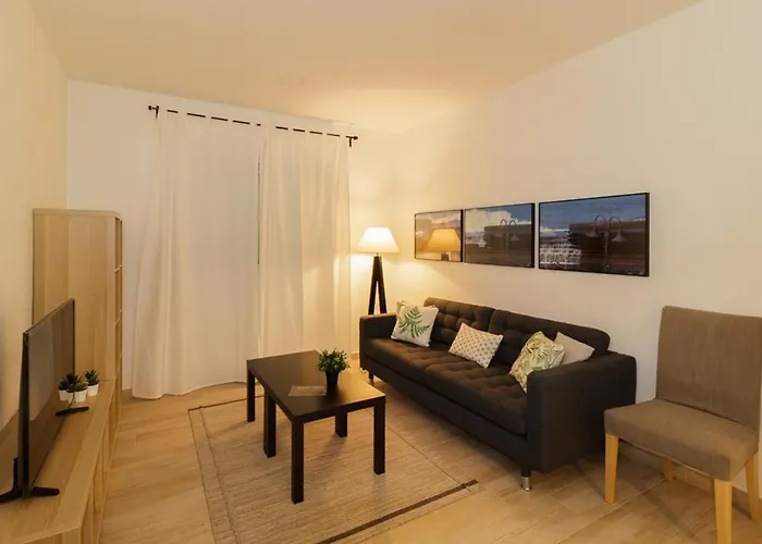 Moderno Urbano En Barrio Historico 1ºi 아파트